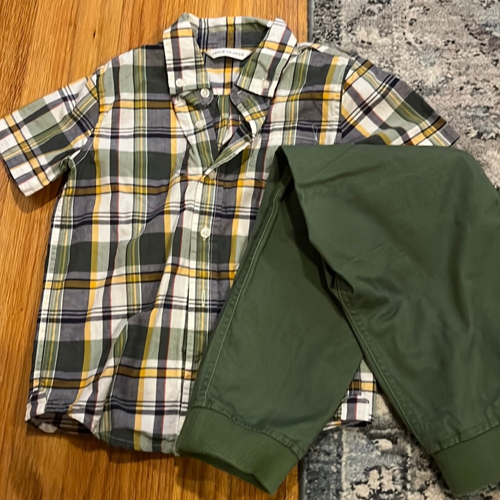 Toddler boys - Janie and jack plaid short sleeve top and greens bottoms